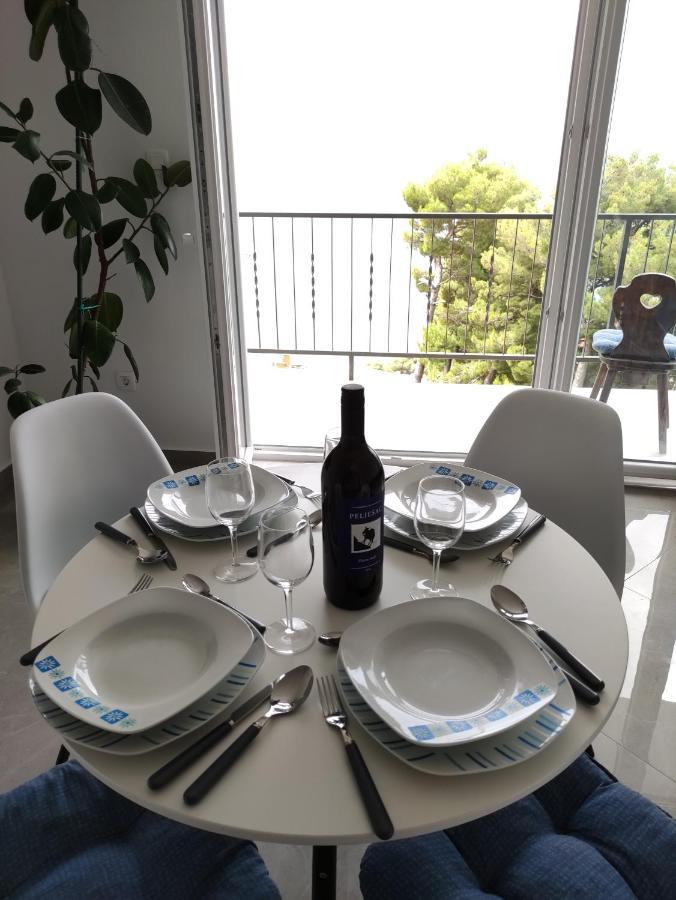 Ferienwohnung Rake Omiš Exterior foto